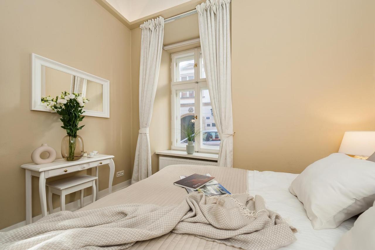 Roma Apartment - Loftaffair Краков Экстерьер фото